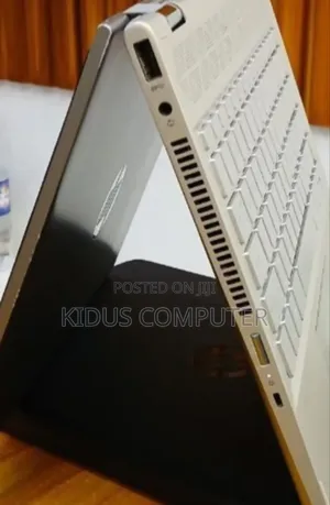 New Laptop HP Pavilion 15 8GB Intel Core I7 SSD 512GB