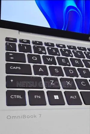 New Laptop HP OmniBook 7 14" 32GB AMD Ryzen 7 SSD 1T