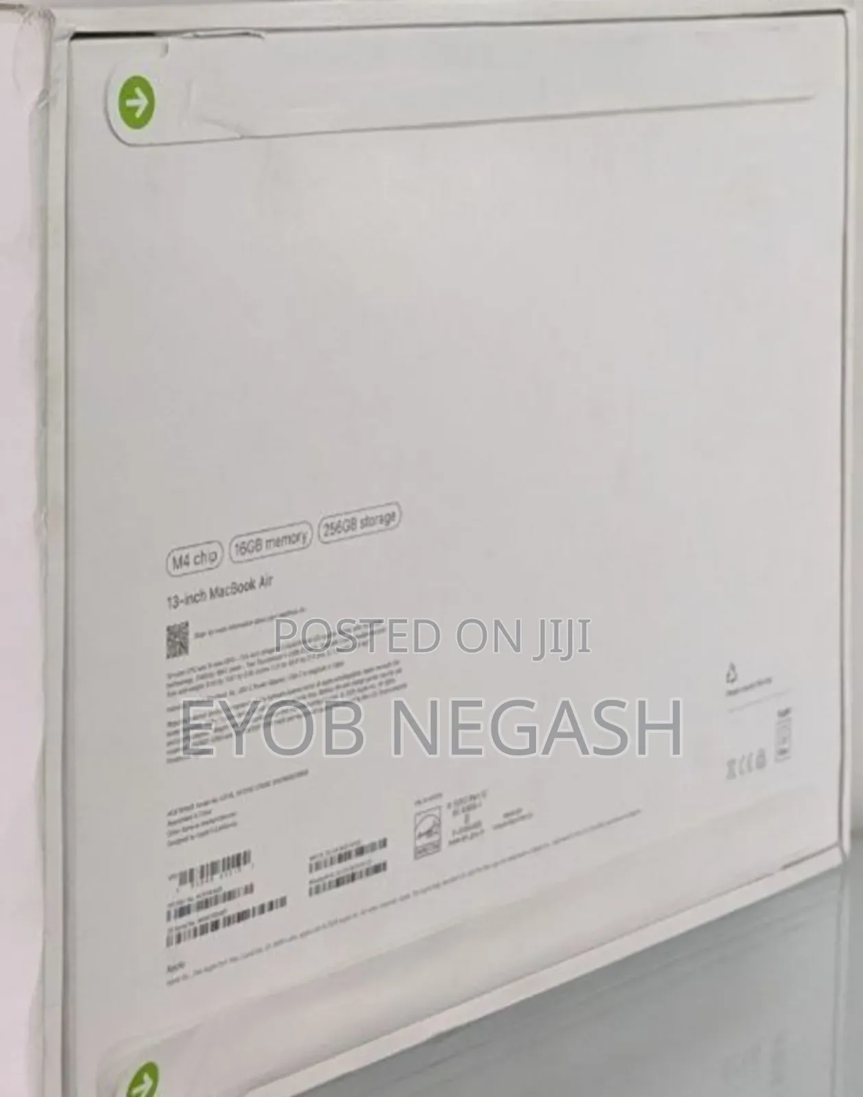 New Laptop Apple MacBook Air 2025 M4 13-Inch 16GB Apple M4 SSD 256GB