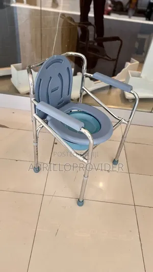 Photo - Toilet Chair 水手toilet Chair口手toilet Chair田手chair 水手toilet Chair 水手toil