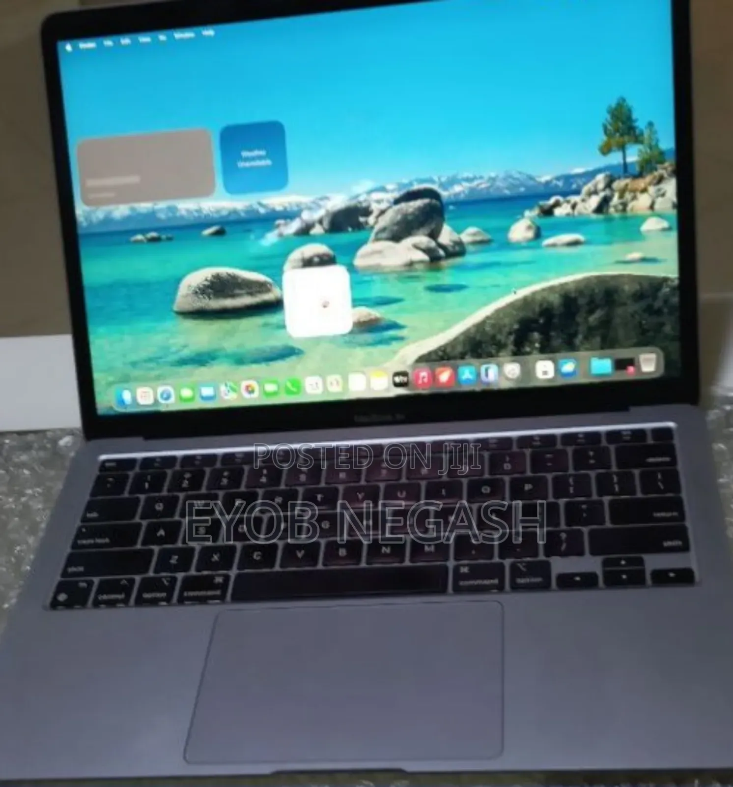 New Laptop Apple MacBook Air 2020 M1 8GB Apple M1 SSD 256GB