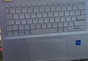 New Laptop Asus 16GB Intel Core I7 SSD 1T