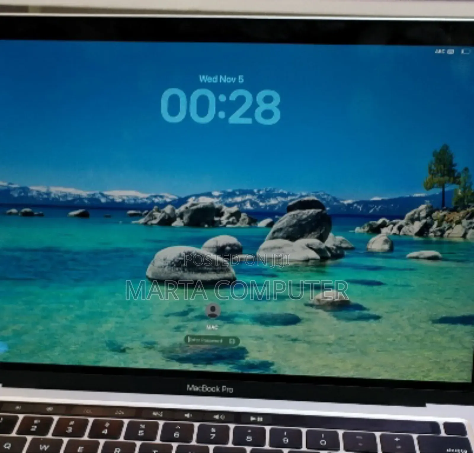 New Laptop Apple MacBook Pro M1 16GB Intel Core I7 SSD 512GB