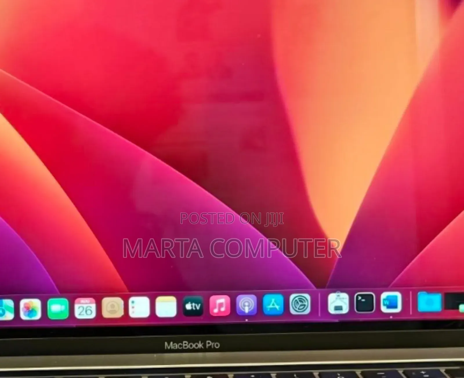 New Laptop Apple MacBook Pro 2019 16GB Intel Core I7 SSD 512GB