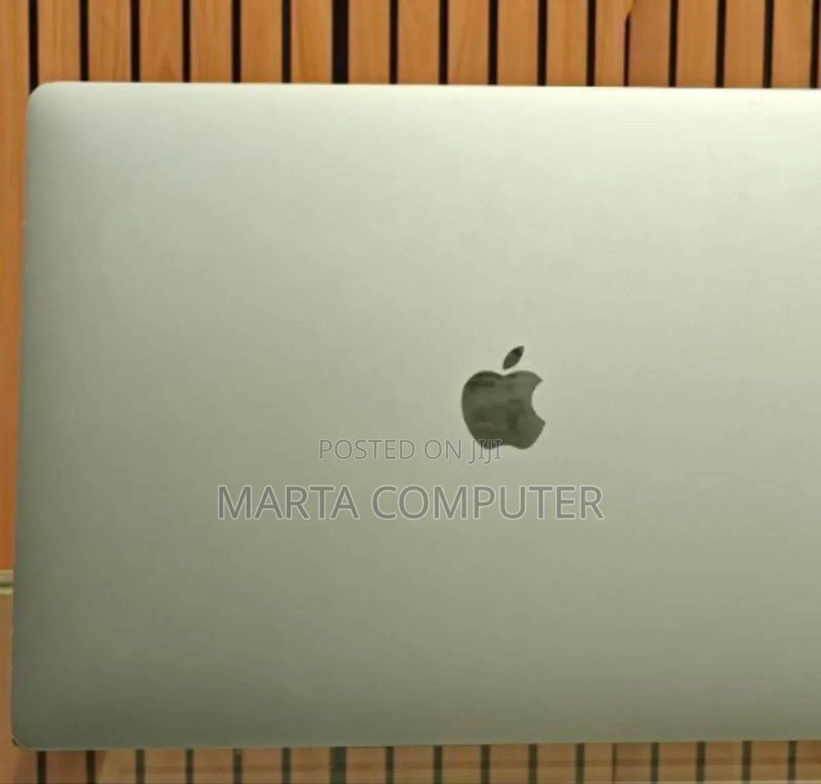 New Laptop Apple MacBook Pro 2019 16GB Intel Core I7 SSD 512GB