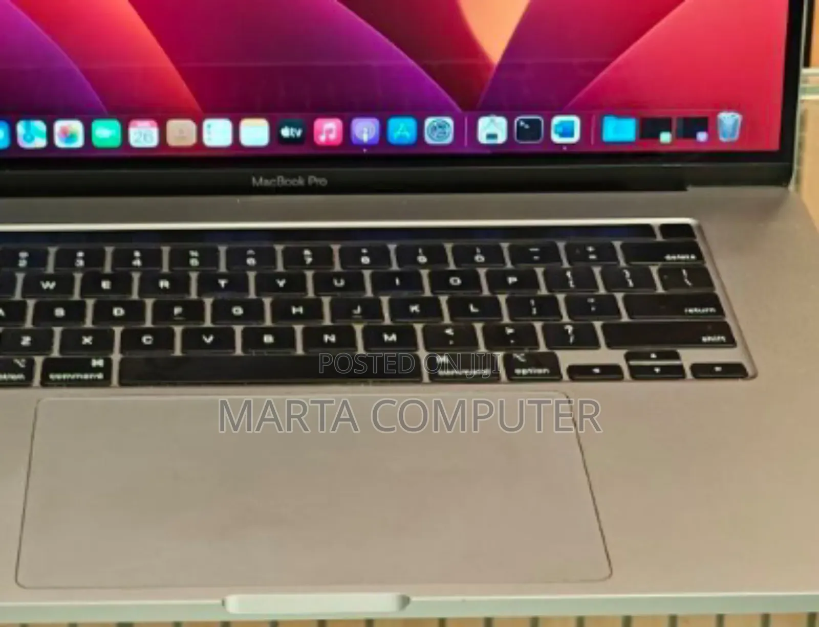 New Laptop Apple MacBook Pro 2019 16GB Intel Core I7 SSD 512GB