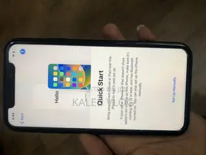 Photo - Apple XR 64 GB Black