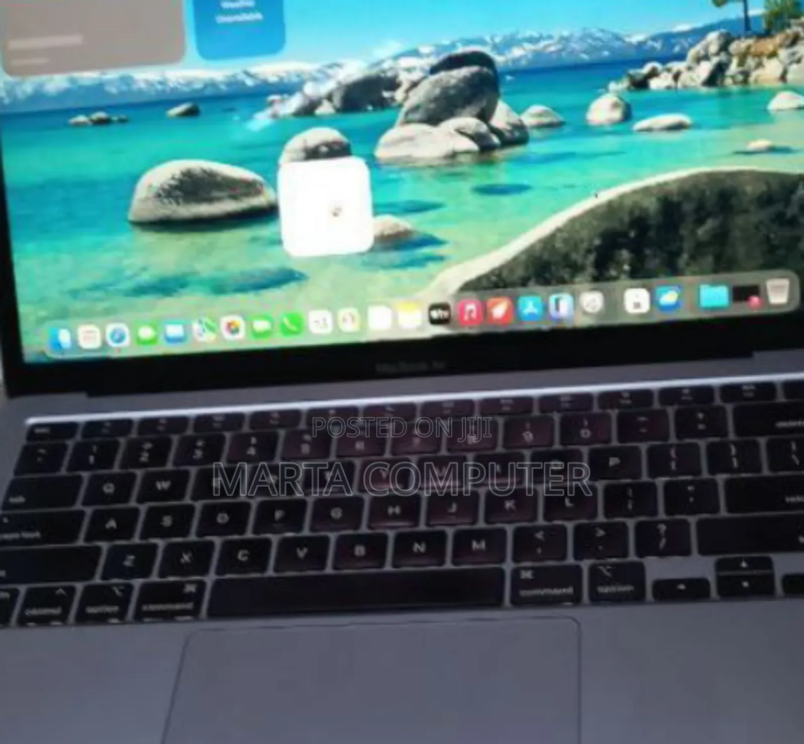 New Laptop Apple MacBook Air 2022 M2 8GB Apple M1 SSD 256GB
