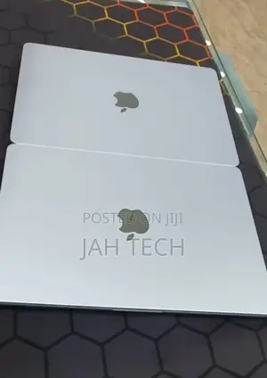 New Laptop Apple MacBook Air 2025 M4 13-Inch 16GB Apple M4 SSD 256GB