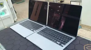 New Laptop Apple MacBook Air 2025 M4 13-Inch 16GB Apple M4 SSD 256GB
