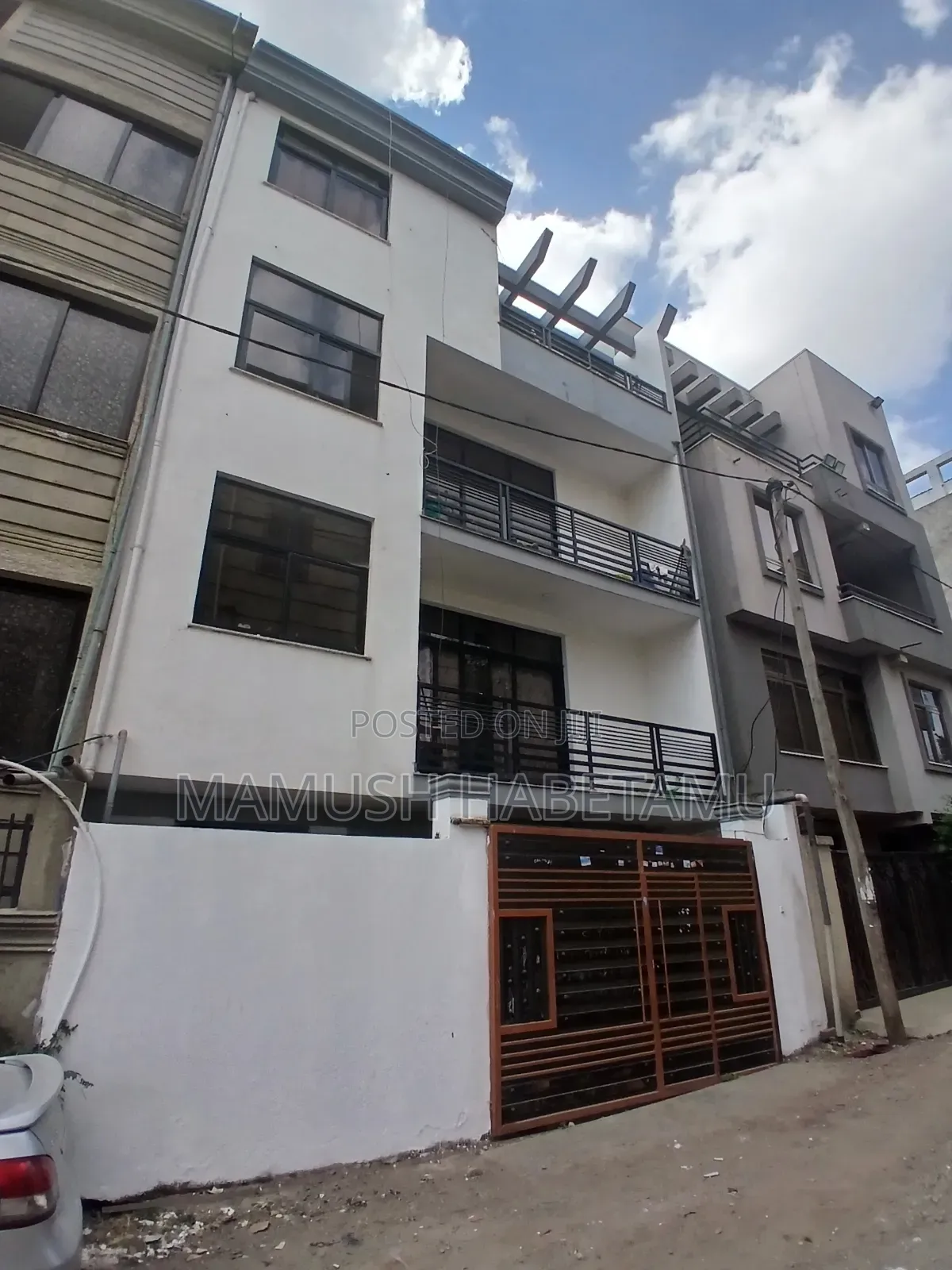 Furnished 6bdrm House in አዲስ አበባ, Nifas Silk-Lafto for sale