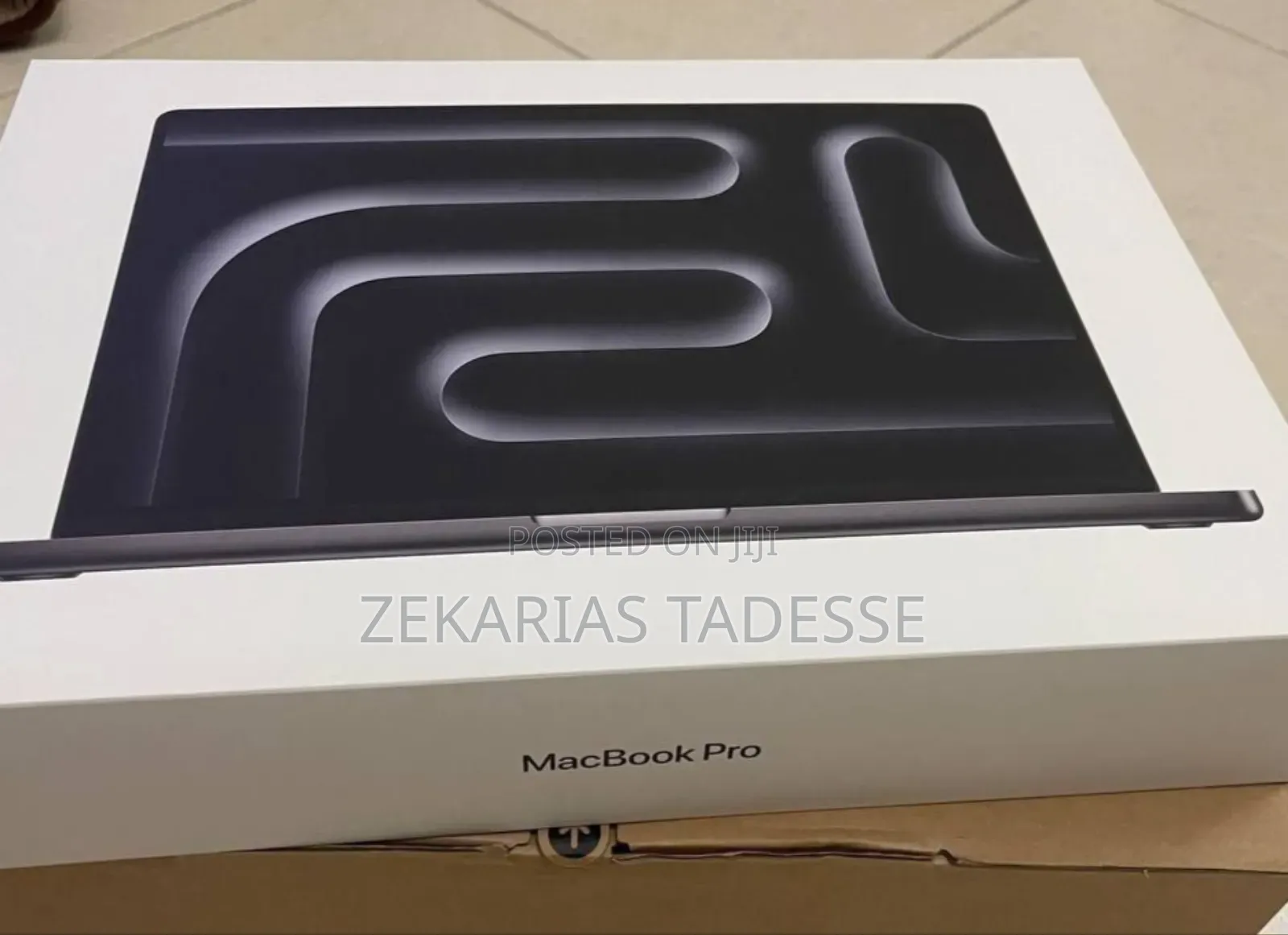 New Apple MacBook Pro 2024 M4 Pro 16-Inch 24GB Apple M4 SSD 512GB