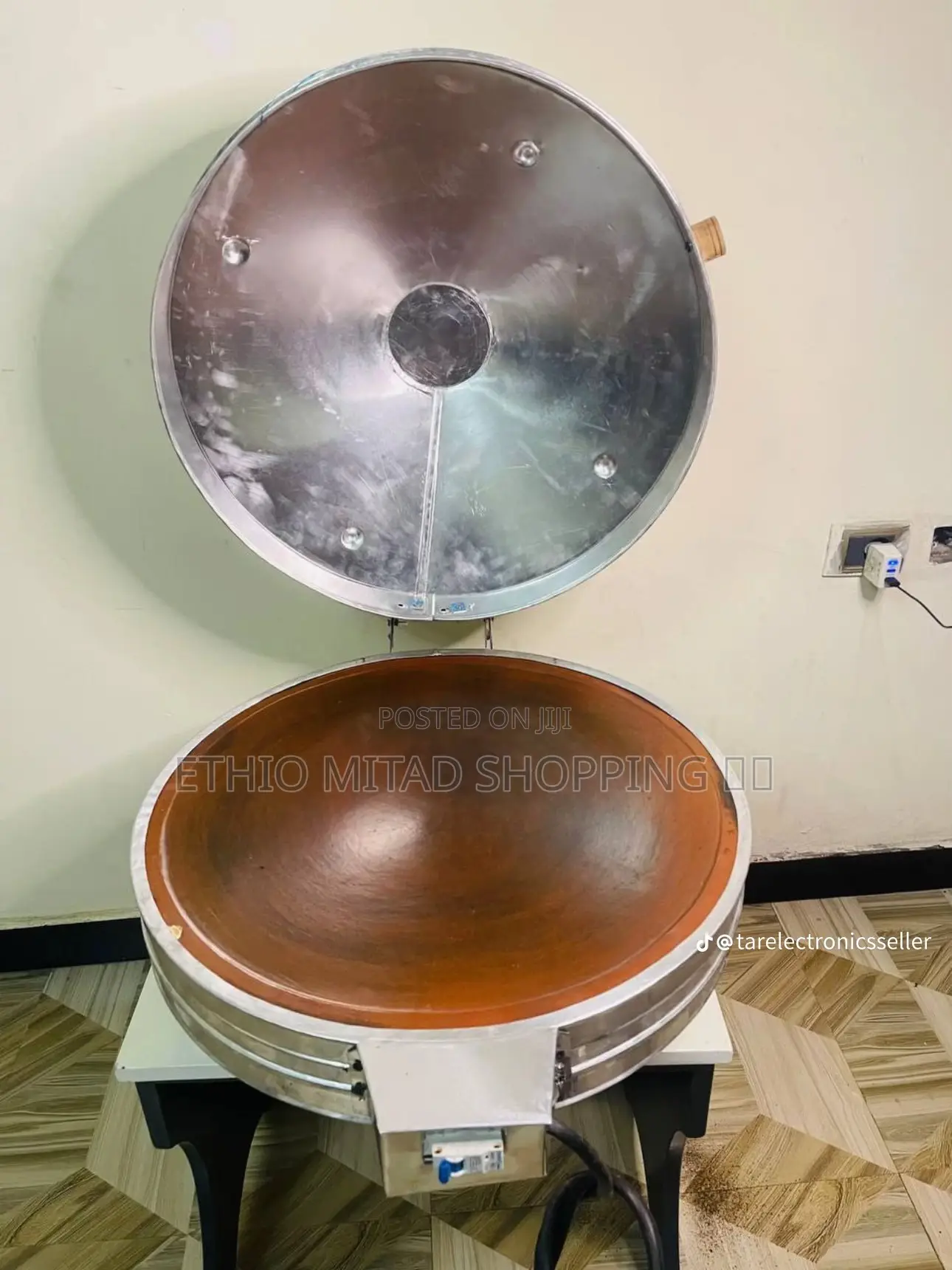 Injera Mitad (Put on Kitchen Cabinets)