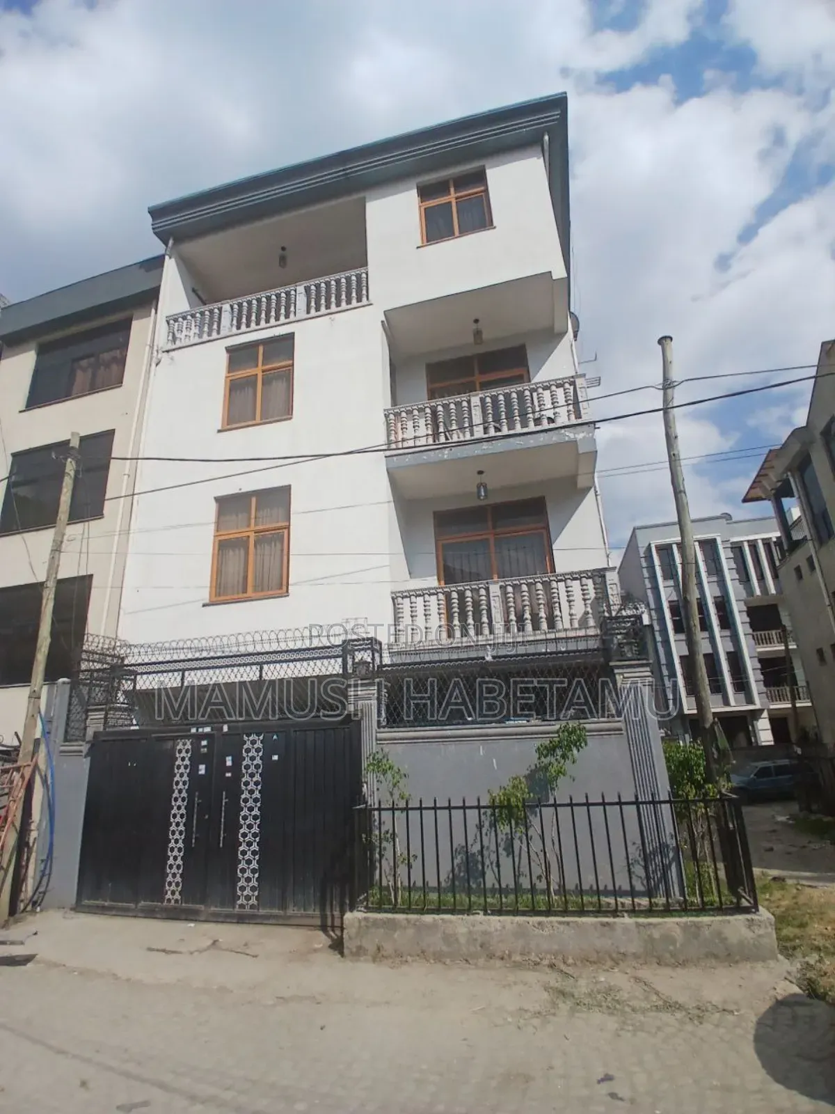 Furnished 6bdrm House in አዲስ አበባ, Nifas Silk-Lafto for sale