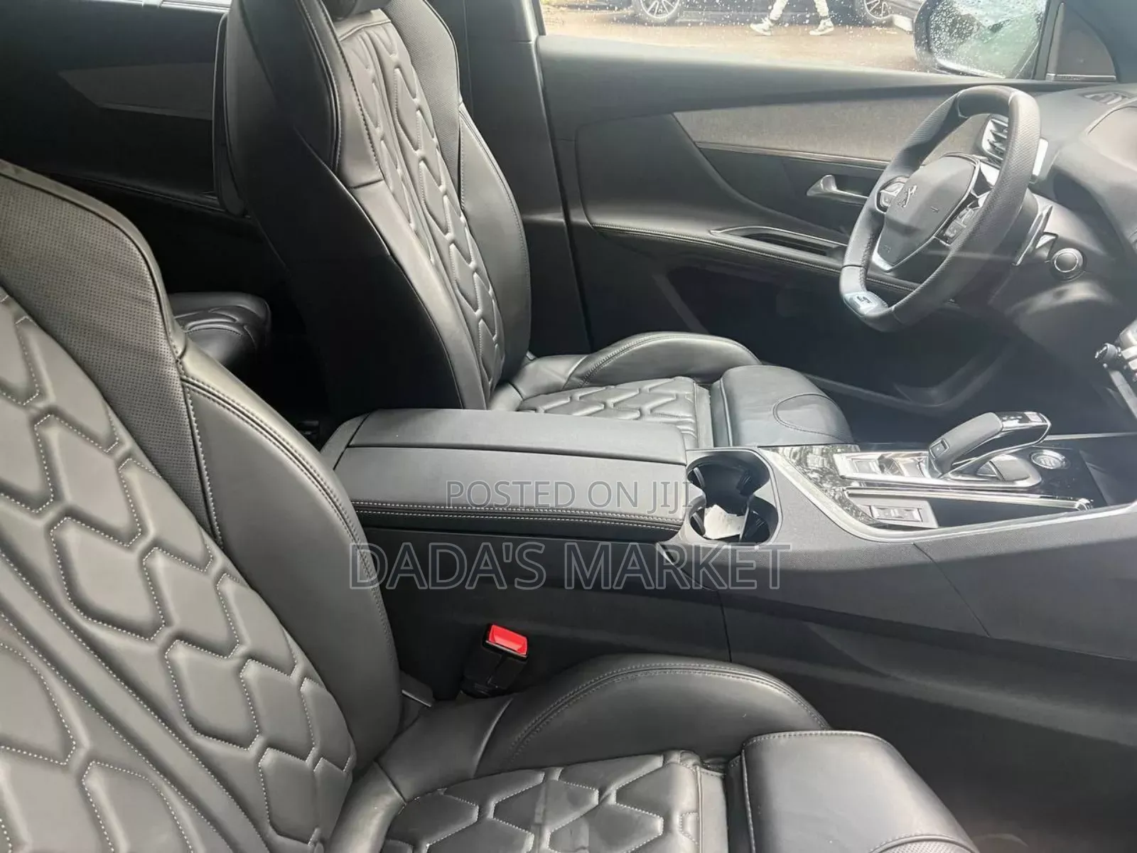 Peugeot 5008 2022 Gray