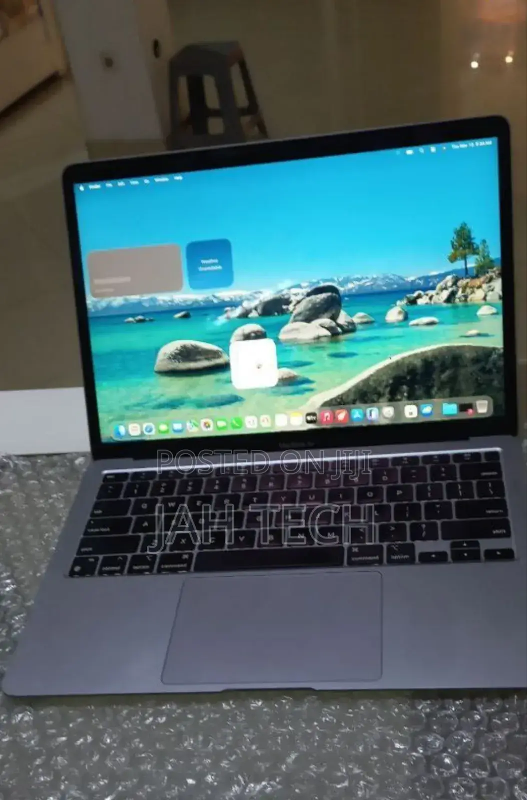New Laptop Apple MacBook Air 2020 M1 8GB Apple M1 SSD 256GB