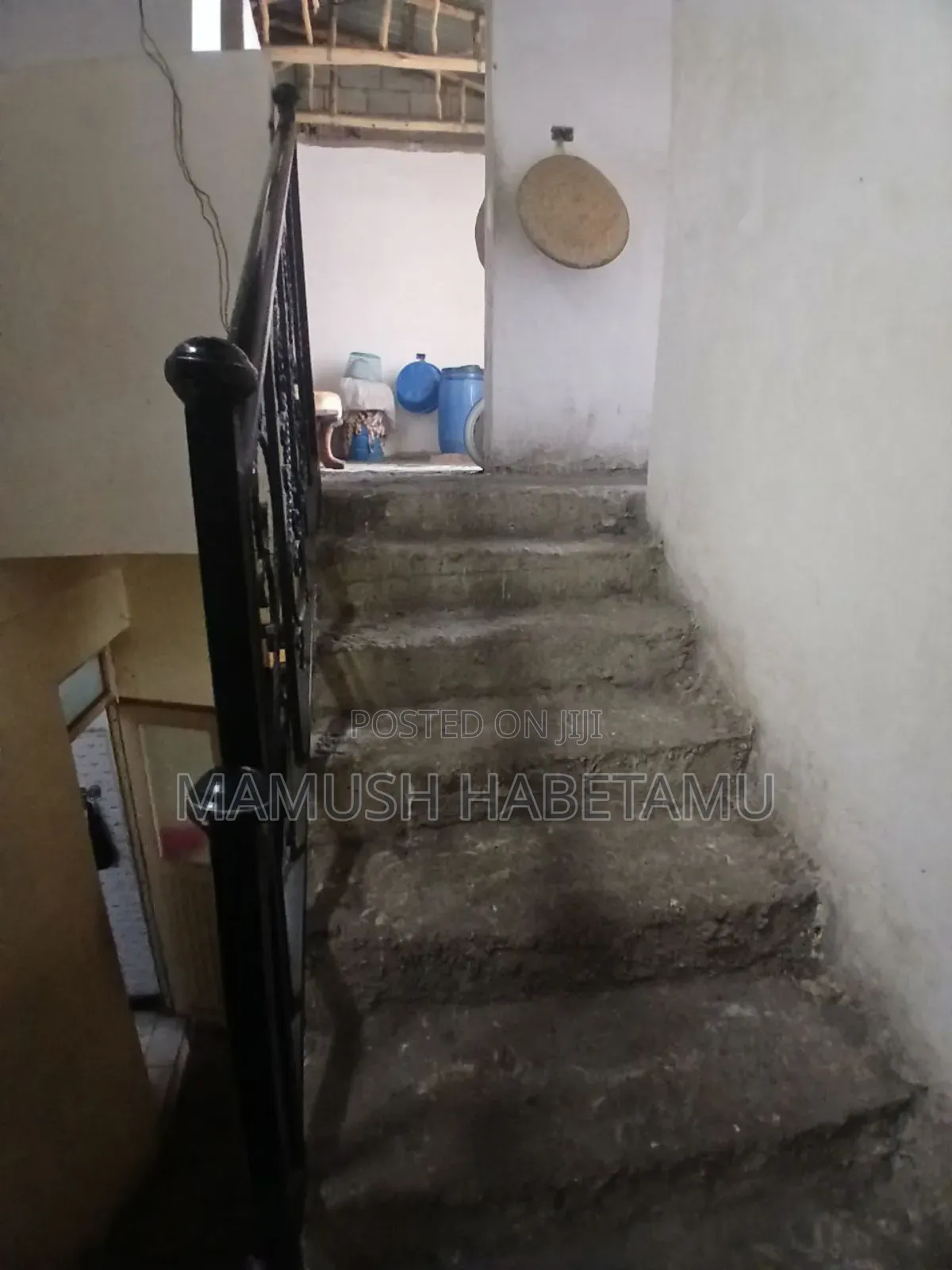 5bdrm House in አዲስ አበባ, Nifas Silk-Lafto for sale
