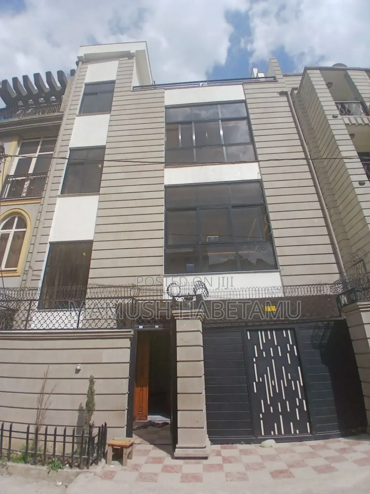 Furnished 6bdrm House in አዲስ አበባ, Nifas Silk-Lafto for sale