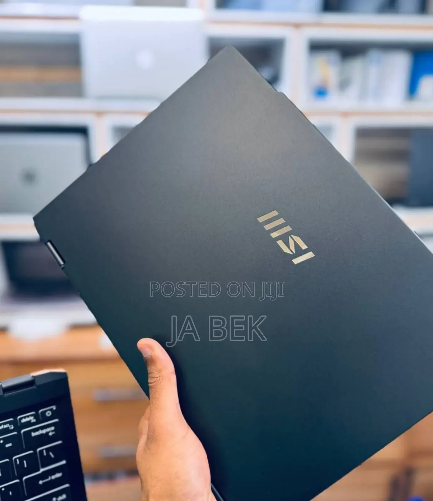 New Laptop MSI Summit E14 Flip Evo 16GB Intel Core Ultra 7 SSD 1T