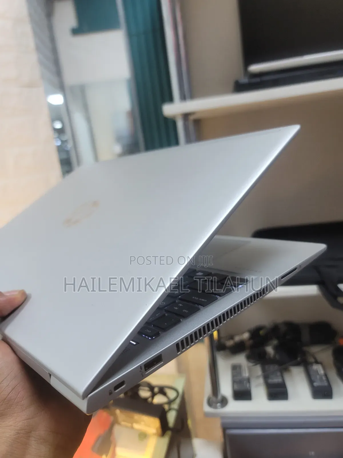 New Laptop HP ProBook Pro 6470B 16GB AMD Ryzen 5 SSD 512GB