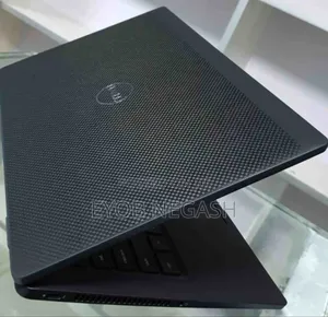 New Laptop Dell Latitude 5310 16GB Intel Core I7 SSD 512GB