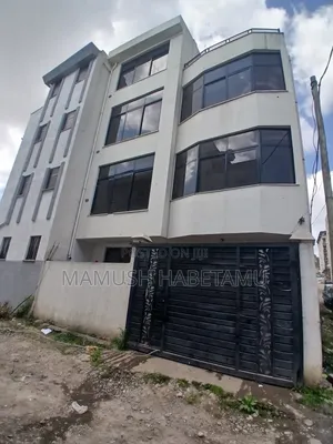 Furnished 6bdrm House in አዲስ አበባ, Nifas Silk-Lafto for sale