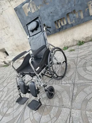 Photo - Commode Wheelchair肇禍wheelchair延續wheelchair延誤wheelchair政治wheelchair New