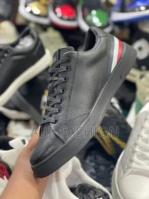 Tommy Hilfiger Mens Flat Shoe