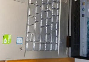 New Laptop HP Pavilion X360 8GB Intel Core I7 SSD 512GB