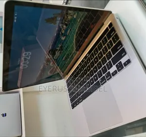 New Laptop Apple MacBook Pro M1 16GB Apple M1 Pro SSD 512GB