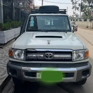 Photo - Toyota Land Cruiser 2017