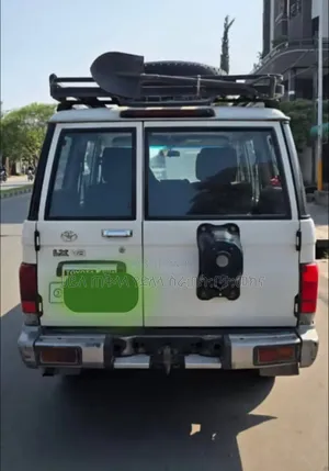 Toyota Land Cruiser 2017