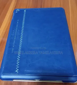 Photo - New Apple iPad (2022) 128 GB Silver