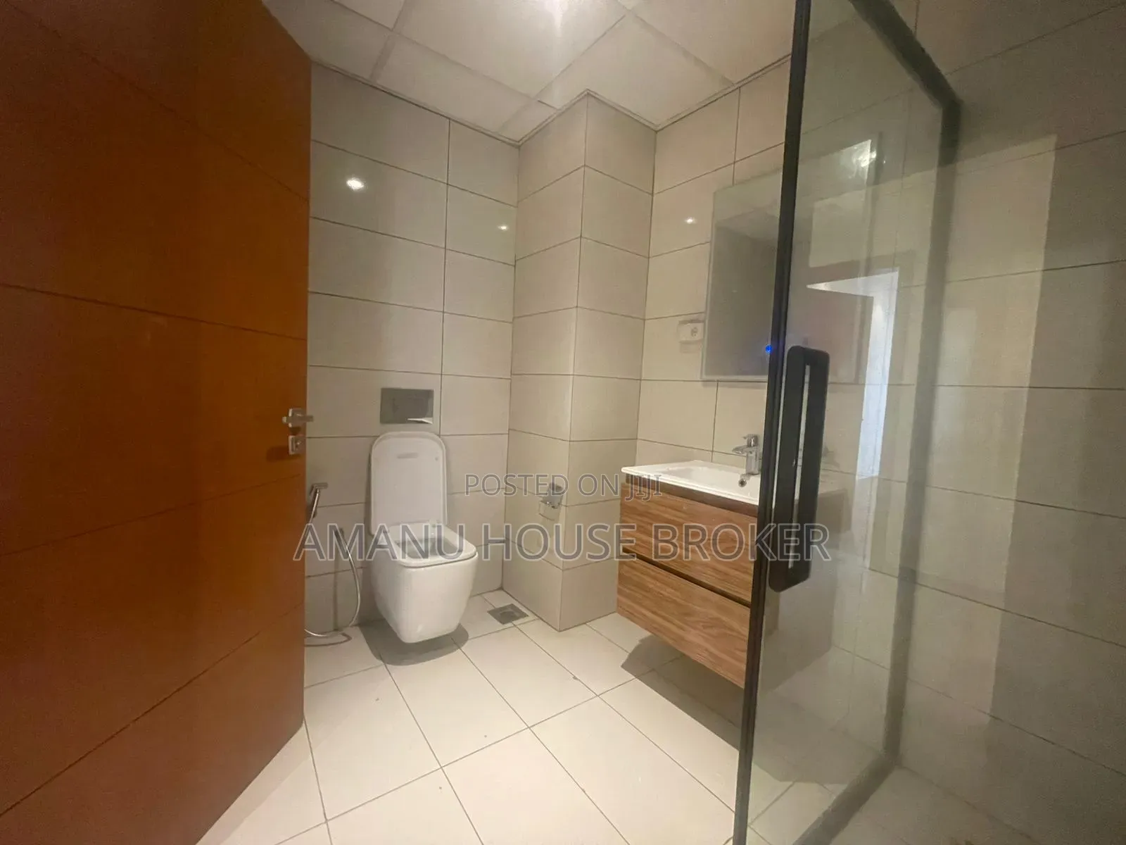 2bdrm Apartment in Addis Abeba, Kirkos for rent