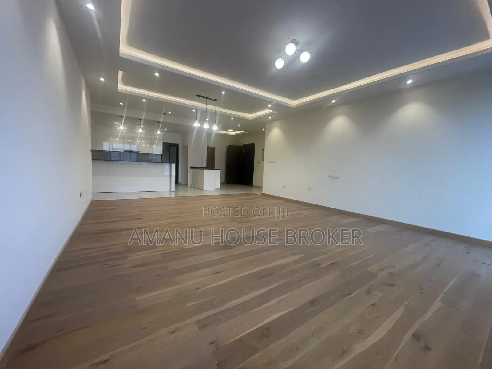 4bdrm Apartment in Addis Abeba, Kirkos for rent