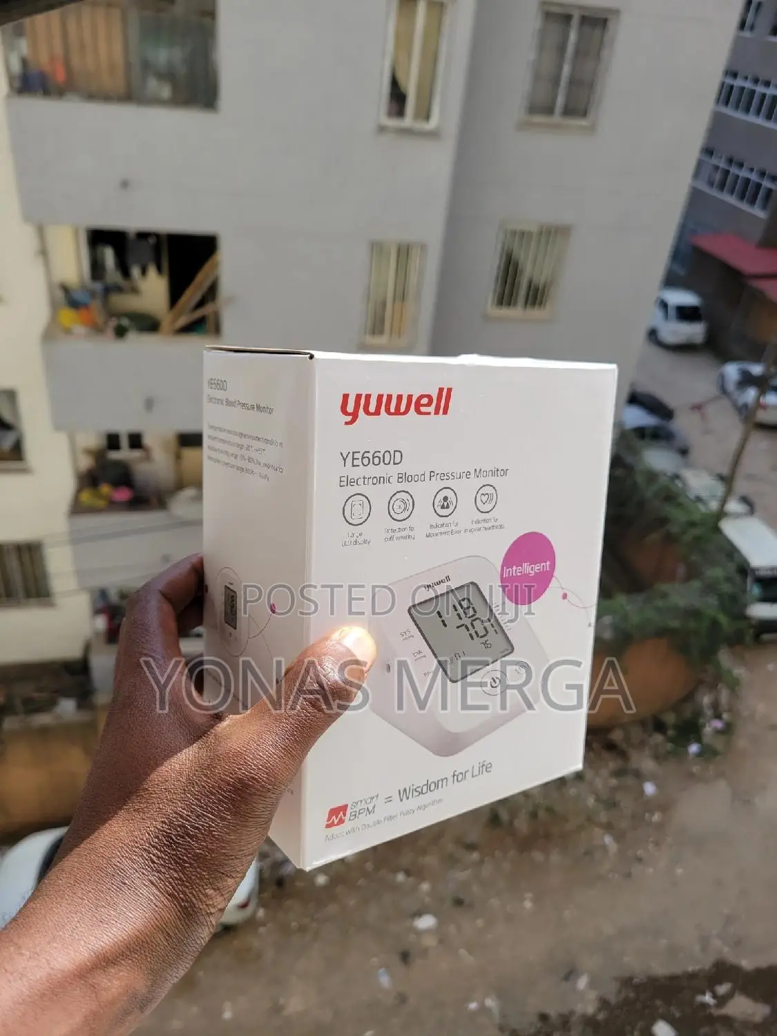 Electrical Bp Monitor奩黛adopt High Quality Air-Pump,During Measurement