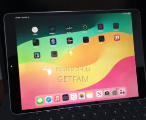 New Apple iPad 10.2 (2021) 256 GB Silver