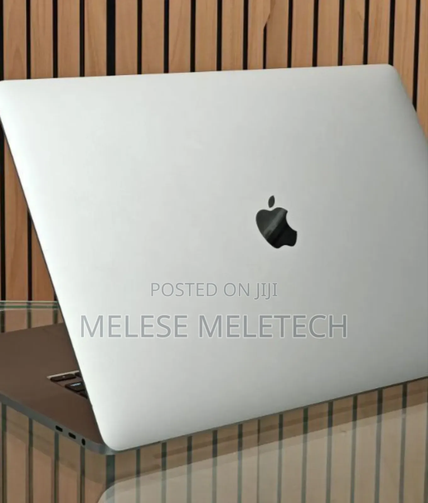 New Laptop Apple MacBook Pro 2019 16GB Intel Core I7 SSD 512GB