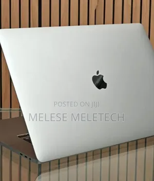 New Laptop Apple MacBook Pro 2019 16GB Intel Core I7 SSD 512GB