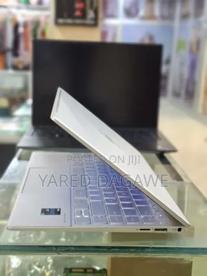 Photo - New Laptop HP Envy 13 16GB Intel Core I7 SSD 512GB