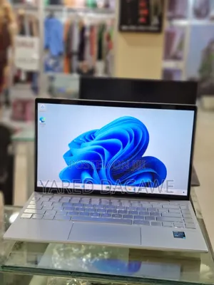 New Laptop HP Envy 13 16GB Intel Core I7 SSD 512GB