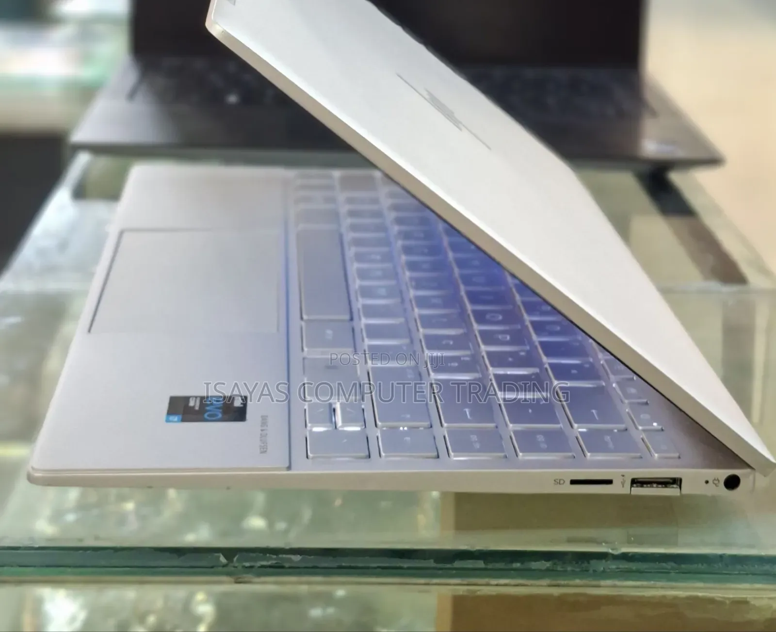 New Laptop HP Envy 13 16GB Intel Core I7 SSD 512GB