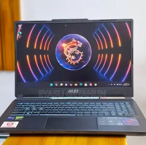 New Laptop MSI Cyborg 15 16GB Intel Core I7 SSD 512GB
