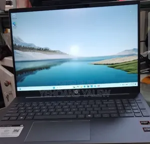 New Laptop HP Pavilion 15z 8GB AMD Ryzen 5 SSD 512GB