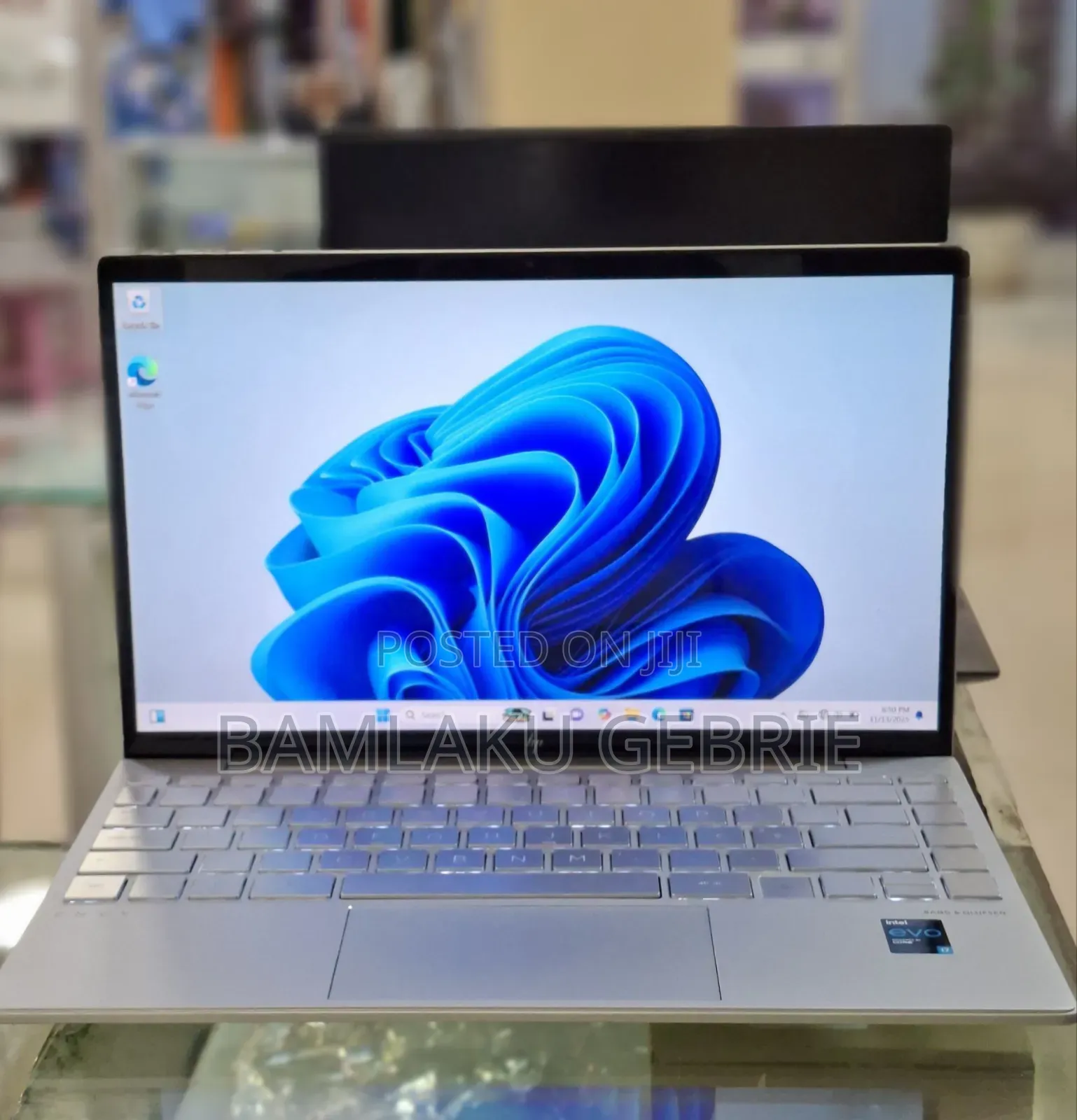 New Laptop HP Envy Pro 16GB Intel Core I7 SSD 512GB