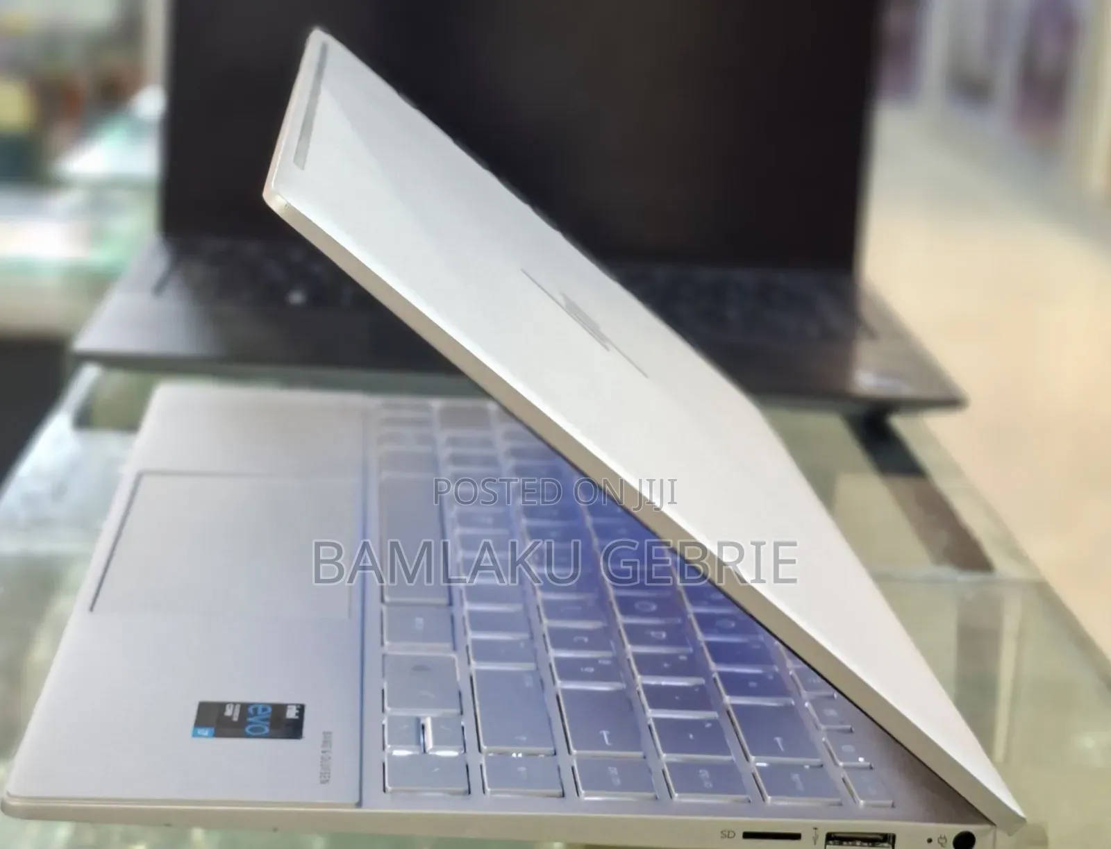 New Laptop HP Envy Pro 16GB Intel Core I7 SSD 512GB