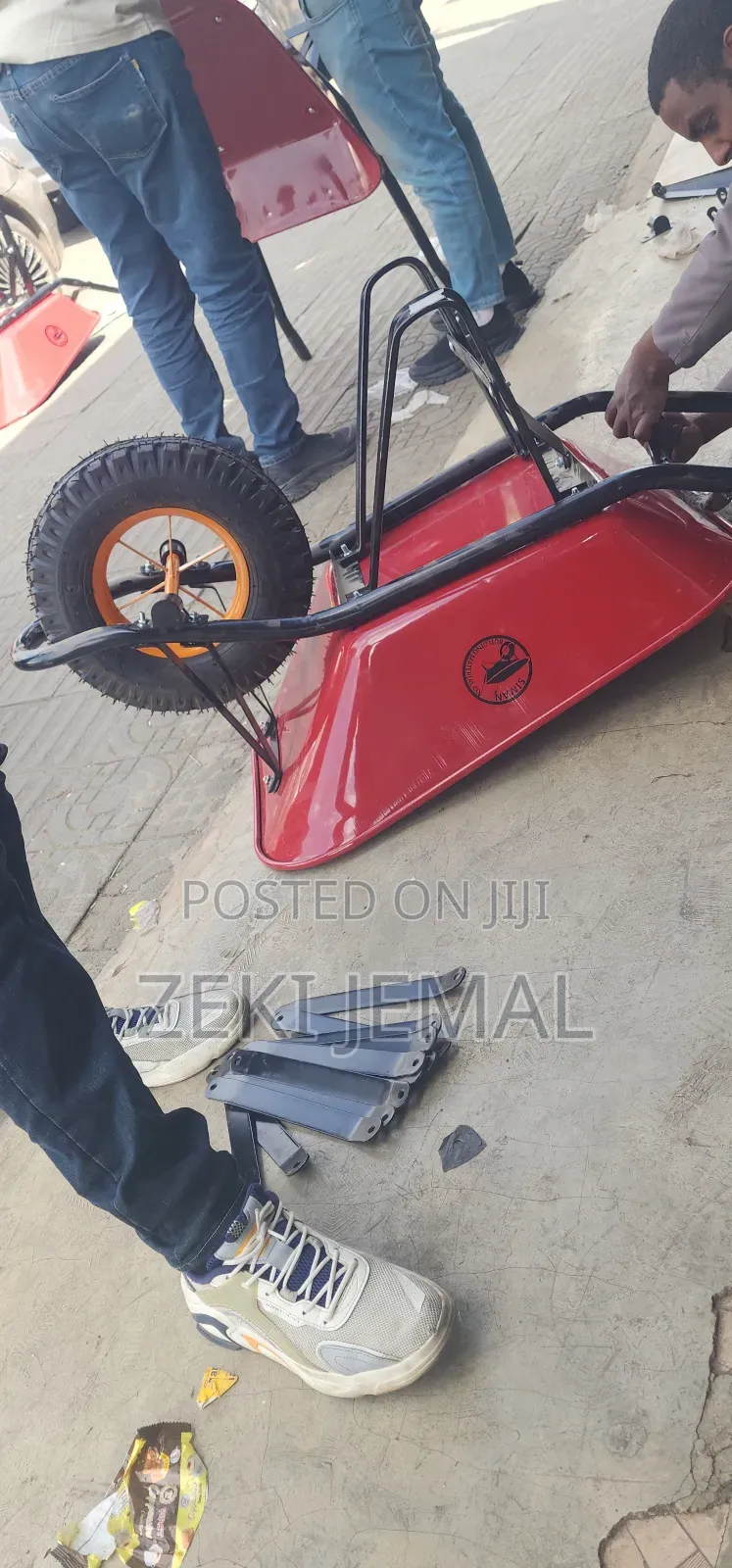 Wheel Barrow ( ጋሪ