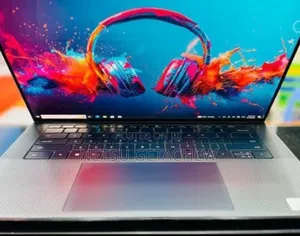 Photo - New Laptop Dell Precision 5550 16GB Intel Core I7 SSD 512GB