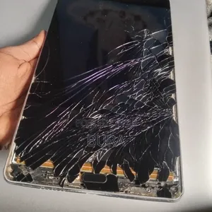 Photo - Huawei MediaPad M5 Lite 32 GB Gray