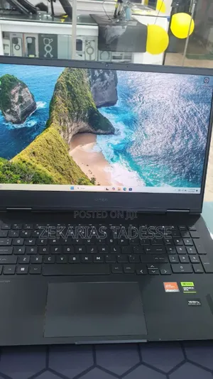 New Laptop HP Omen 16 16GB AMD Ryzen 7 SSD 1T